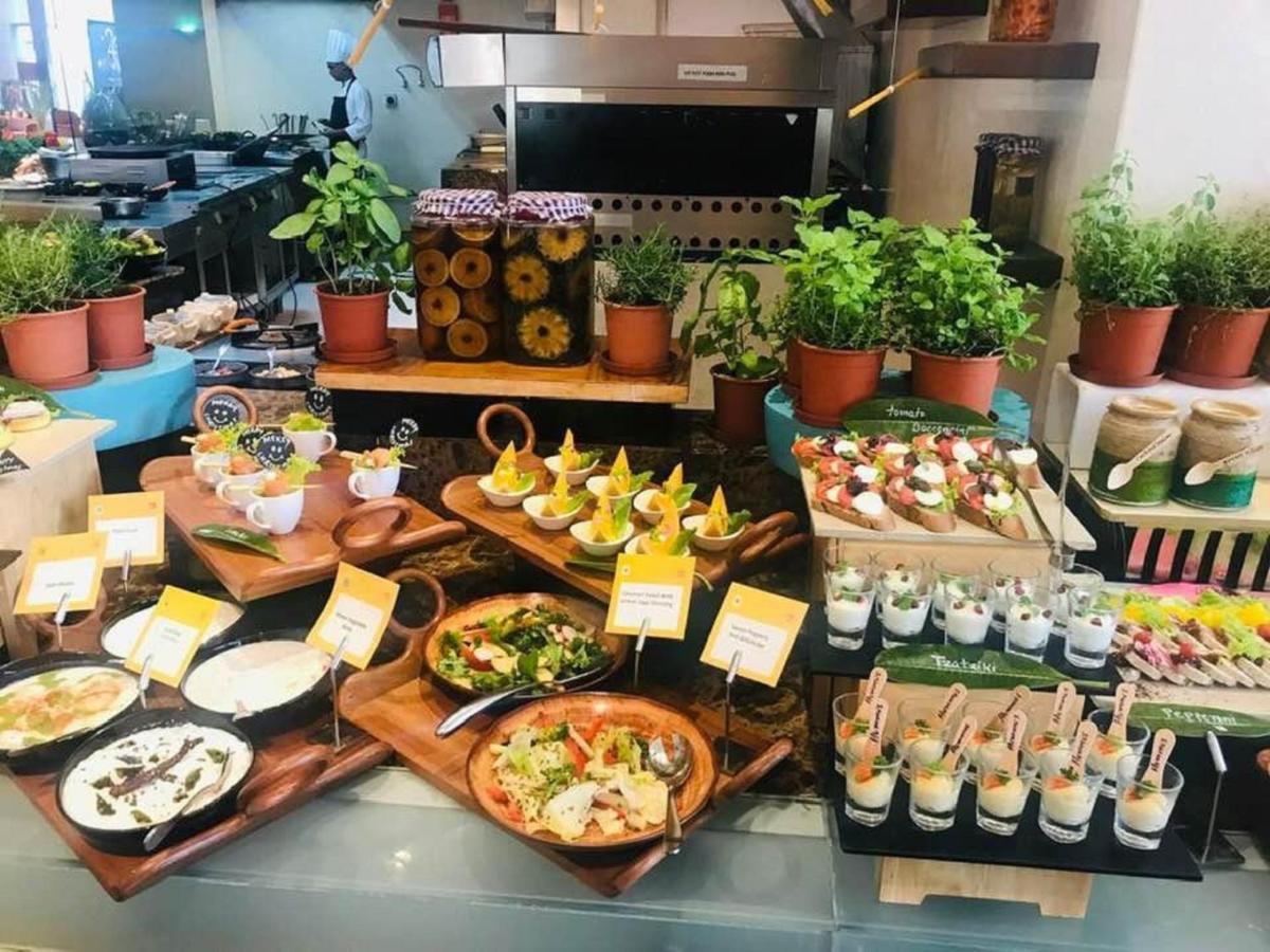 The Resort Mumbai Luaran gambar